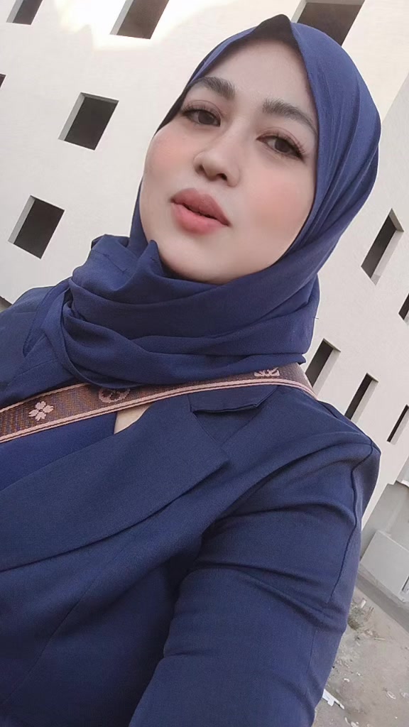 @𝐁𝐚𝐛𝐮 𝐀𝐫𝐚𝐛🥀