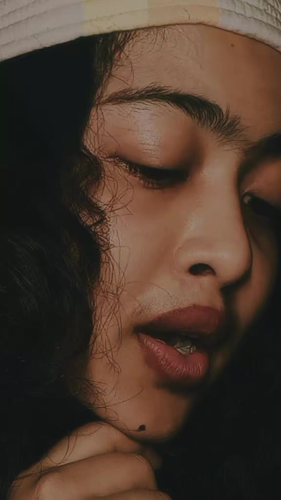 @Malee ( මාලී )