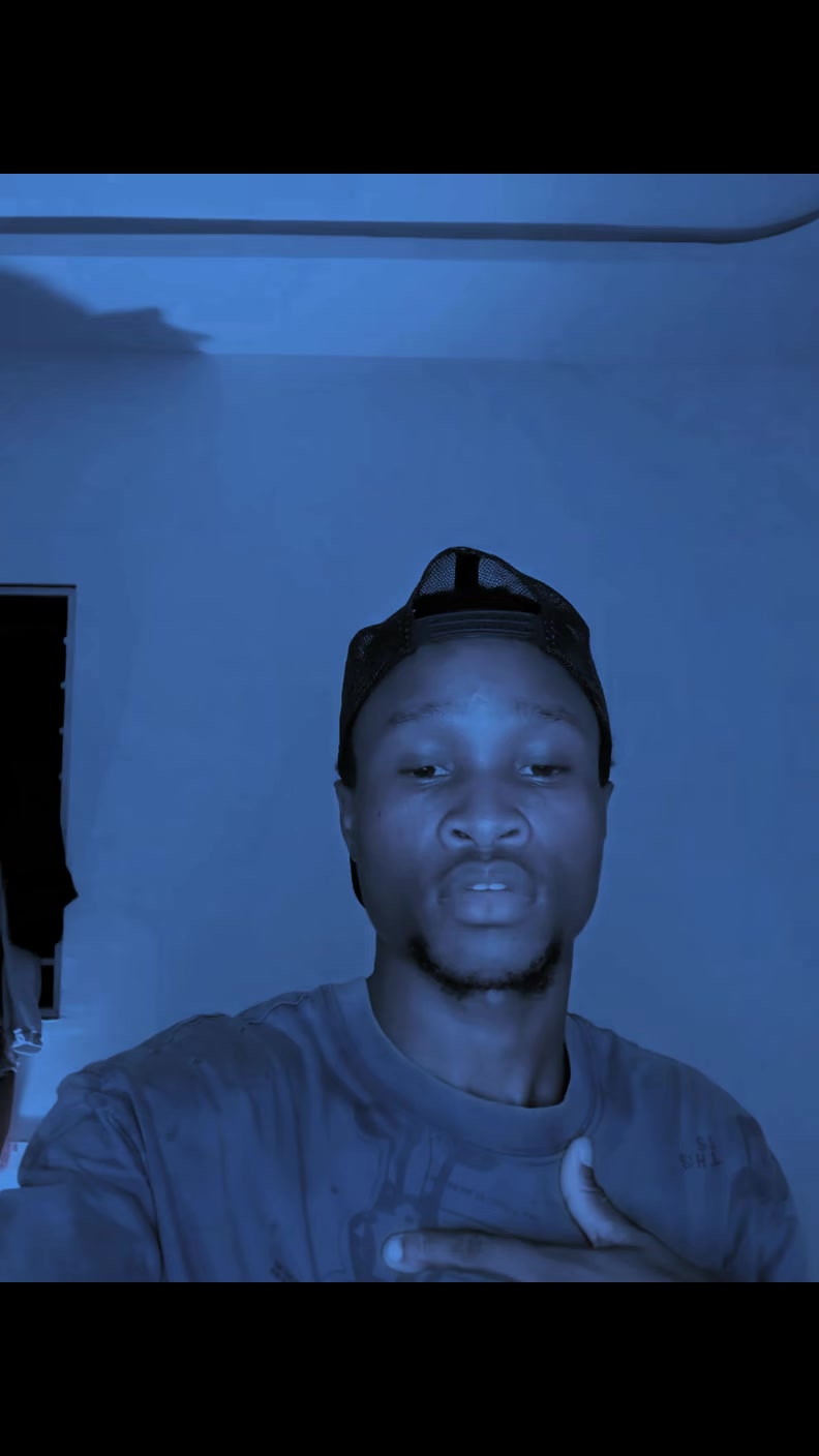 @JA¥ €