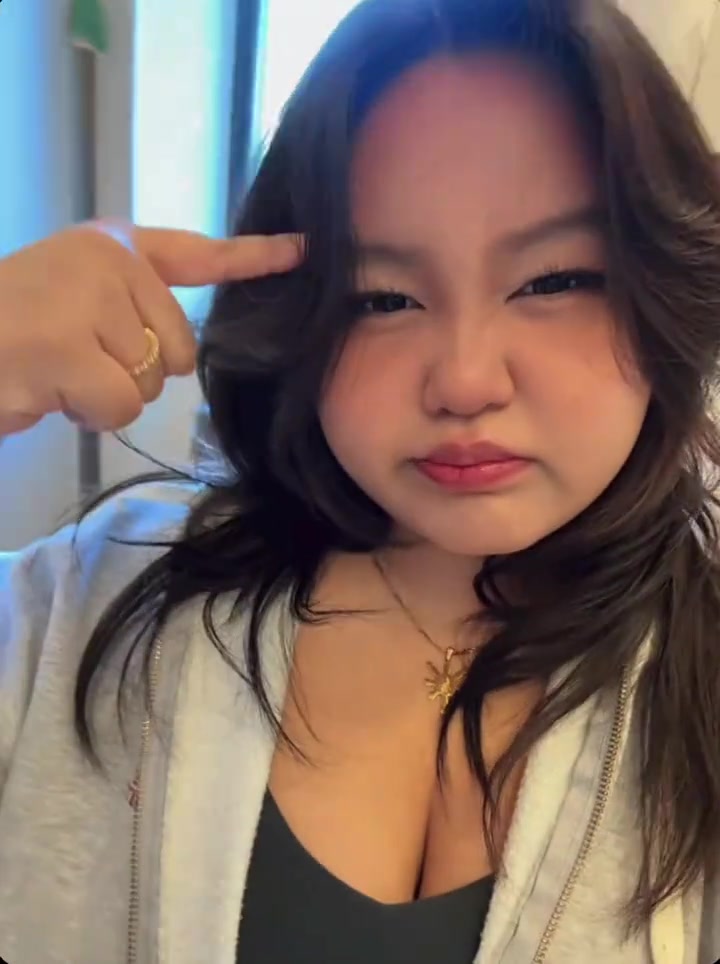 @kuya lili