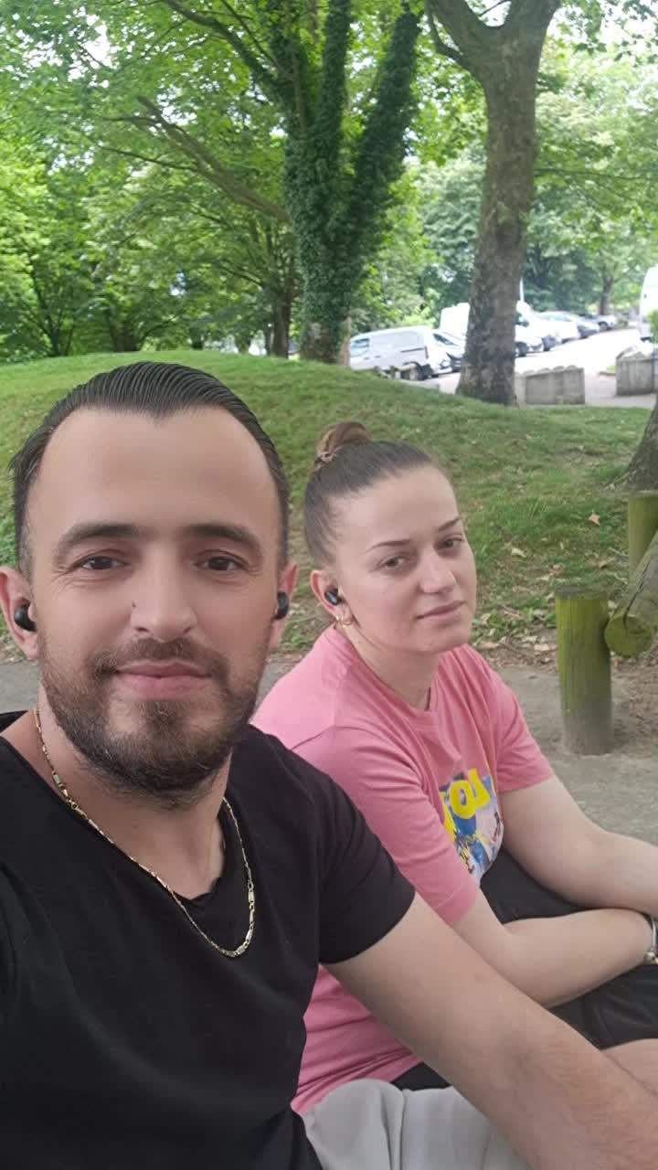 @Dritoni.emini.bab.e.bir.E.B.M