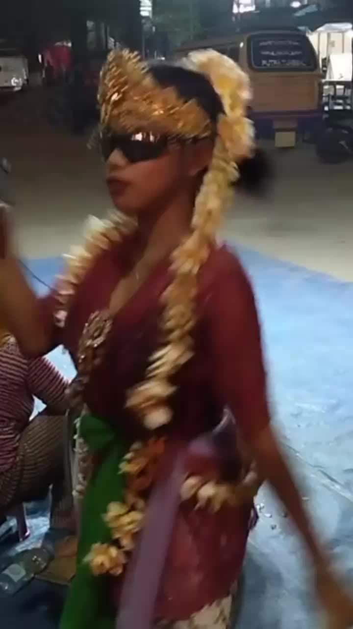 @TOK TIK