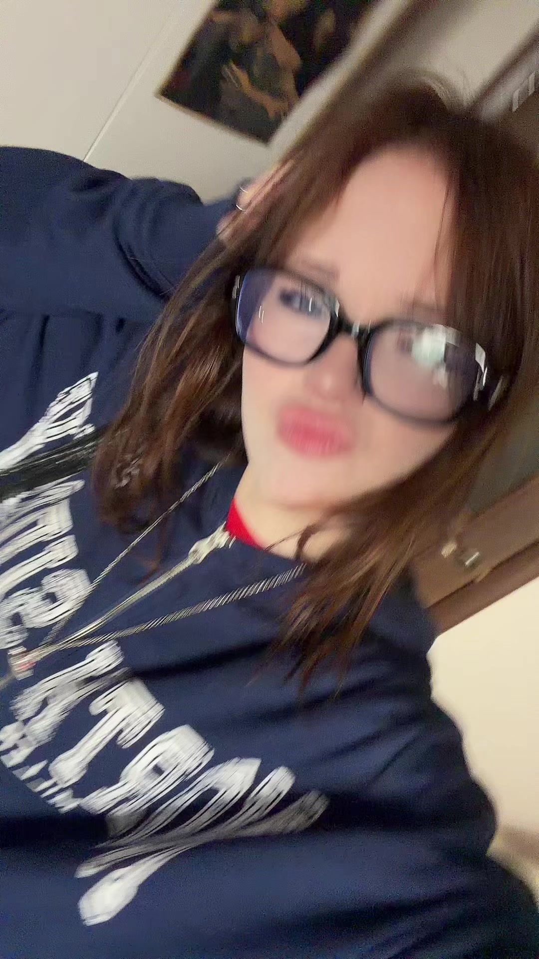 @watafak 🖕🏿
