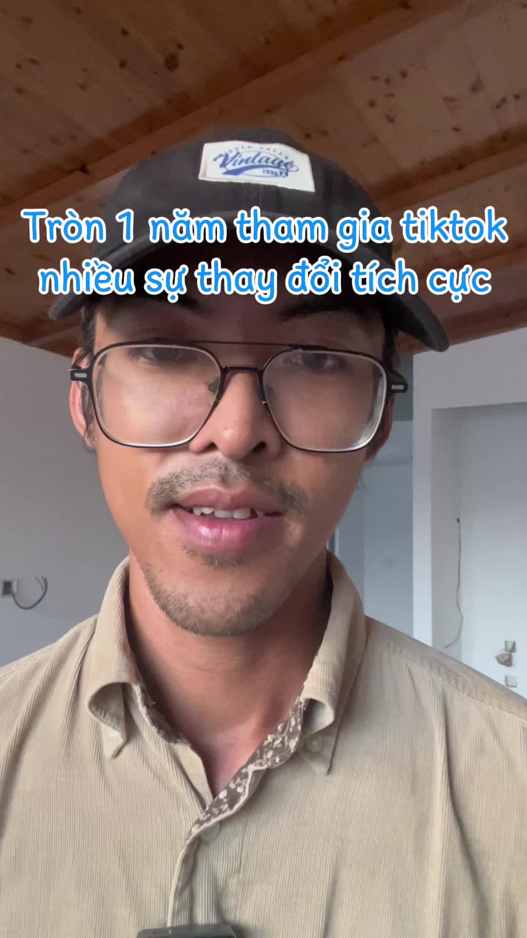 @Dương L&agrave;m Du Lịch