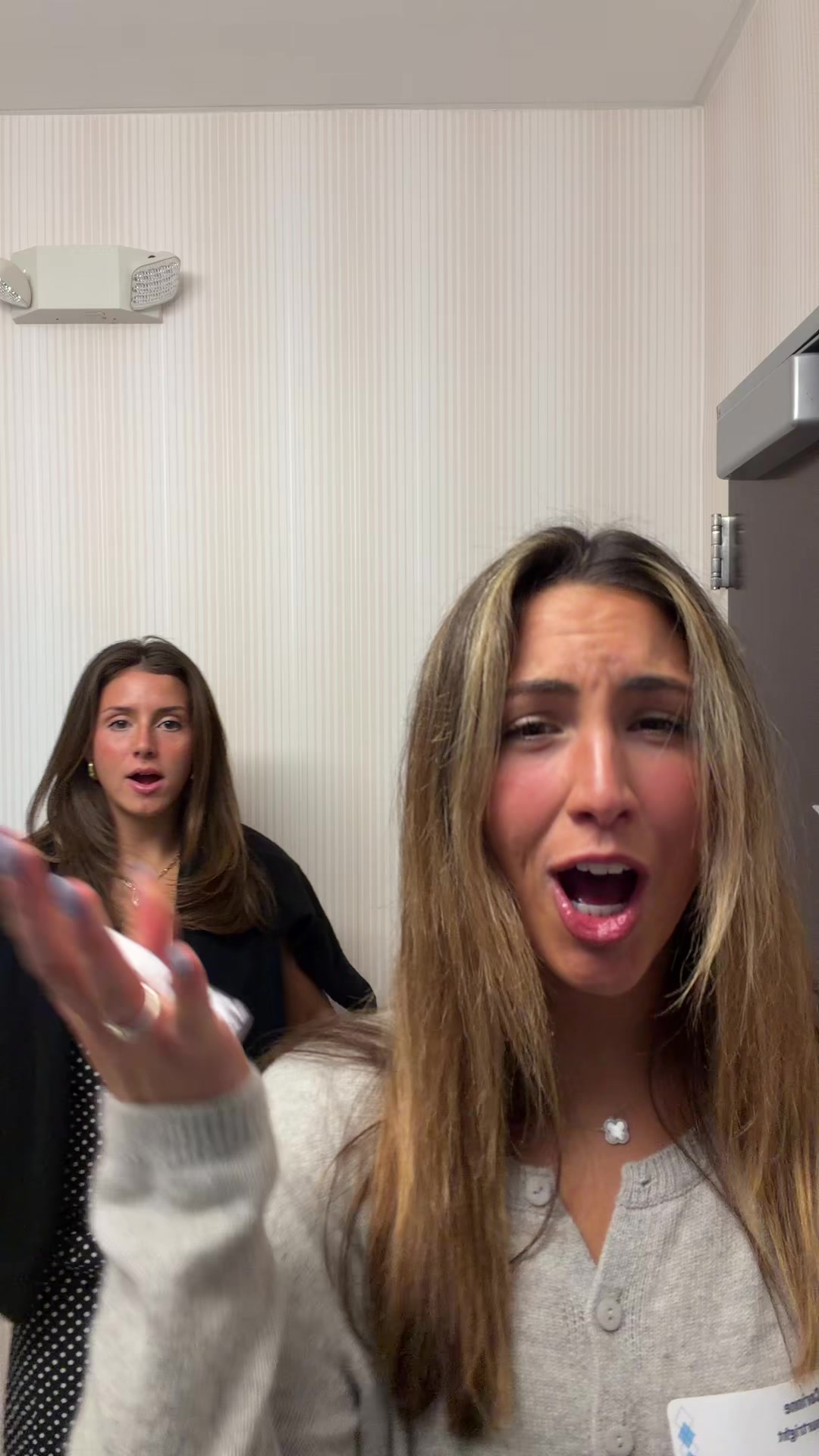 @cococourtright