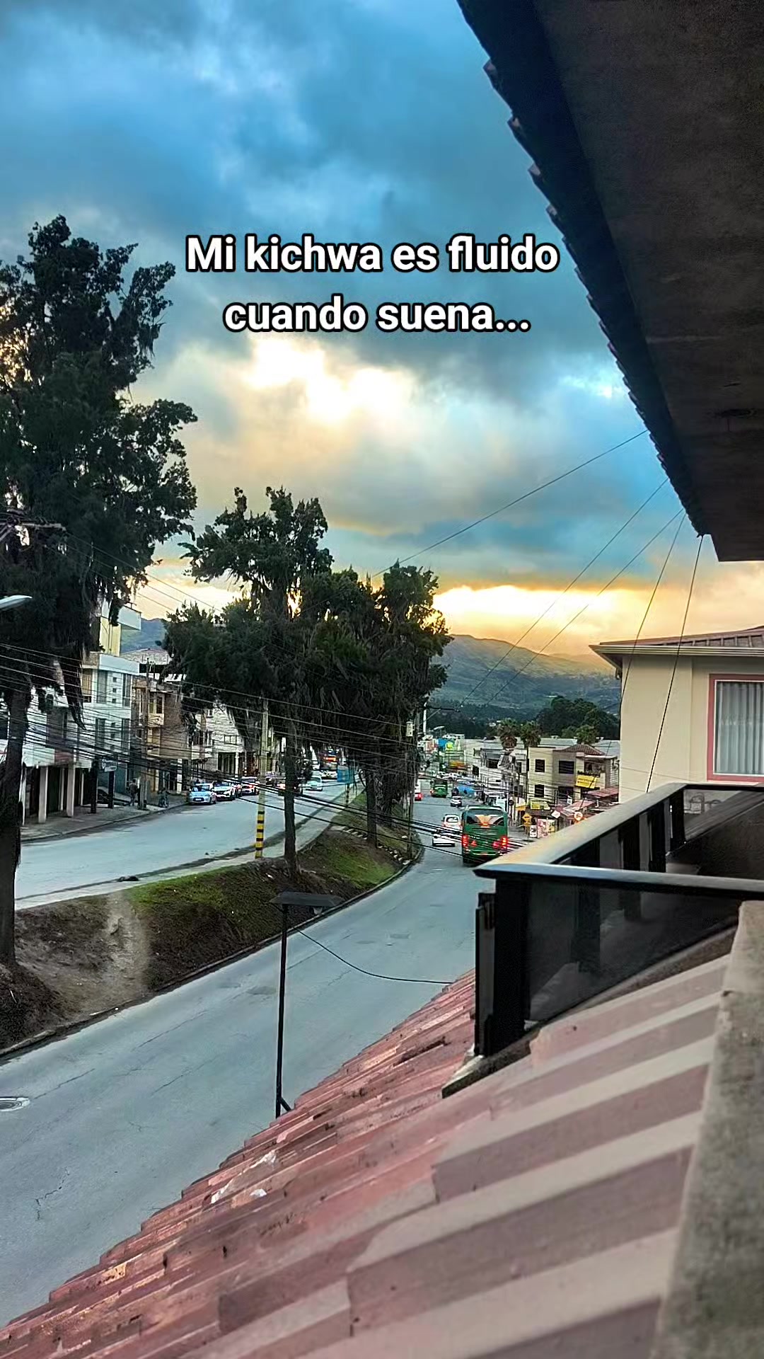 @BusTours