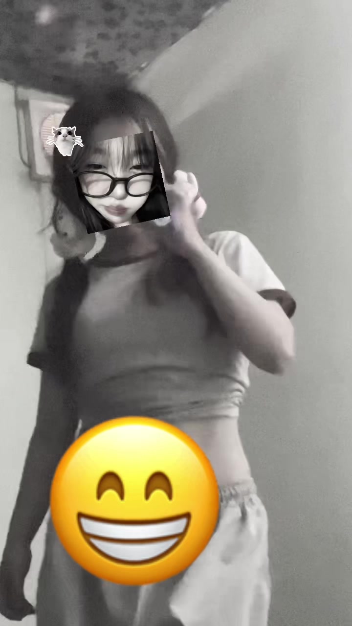@สาวตัวเล็ก😜