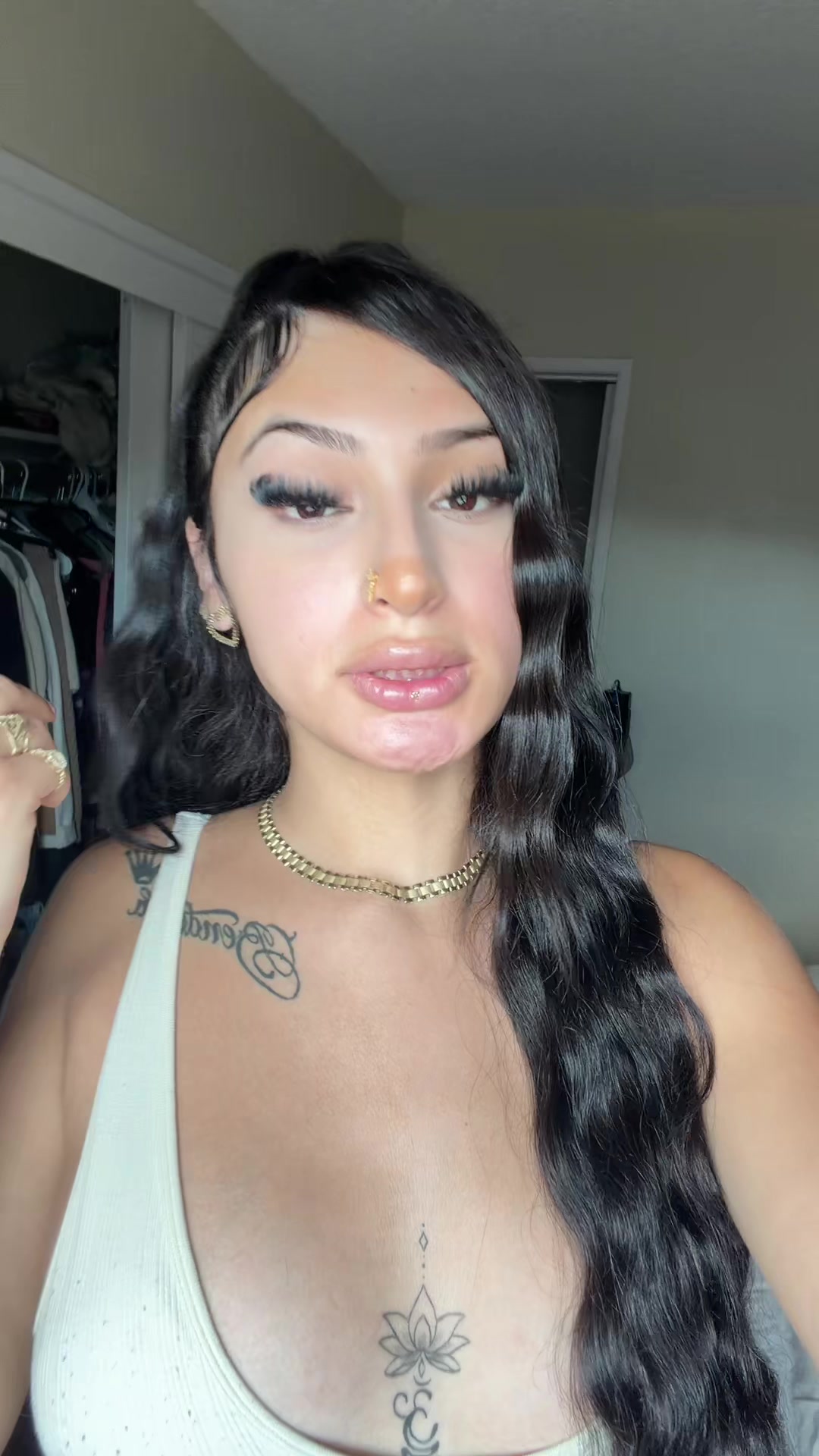 @therealplugswife