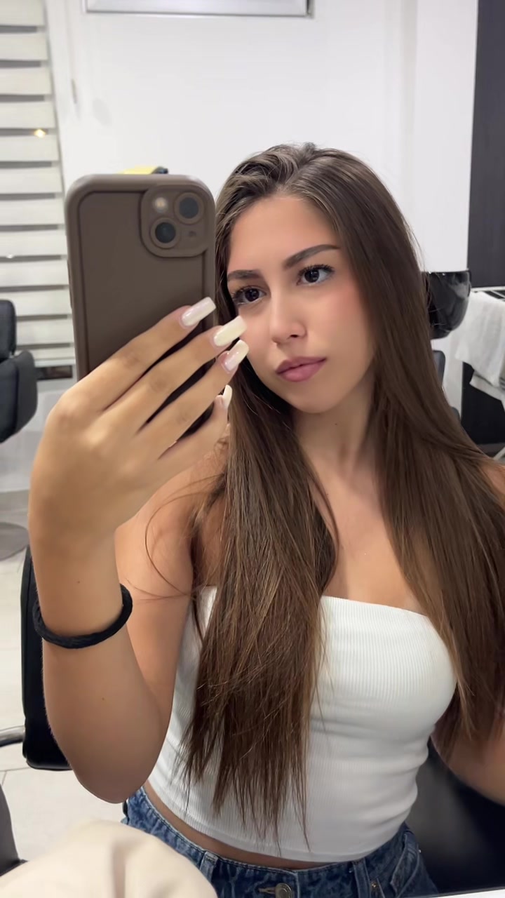 @𝓙𝓮𝓵𝓮𝓷𝓪