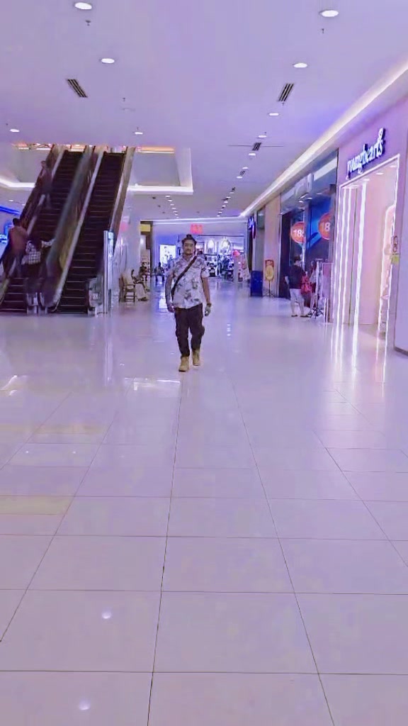 @जङ्गली
