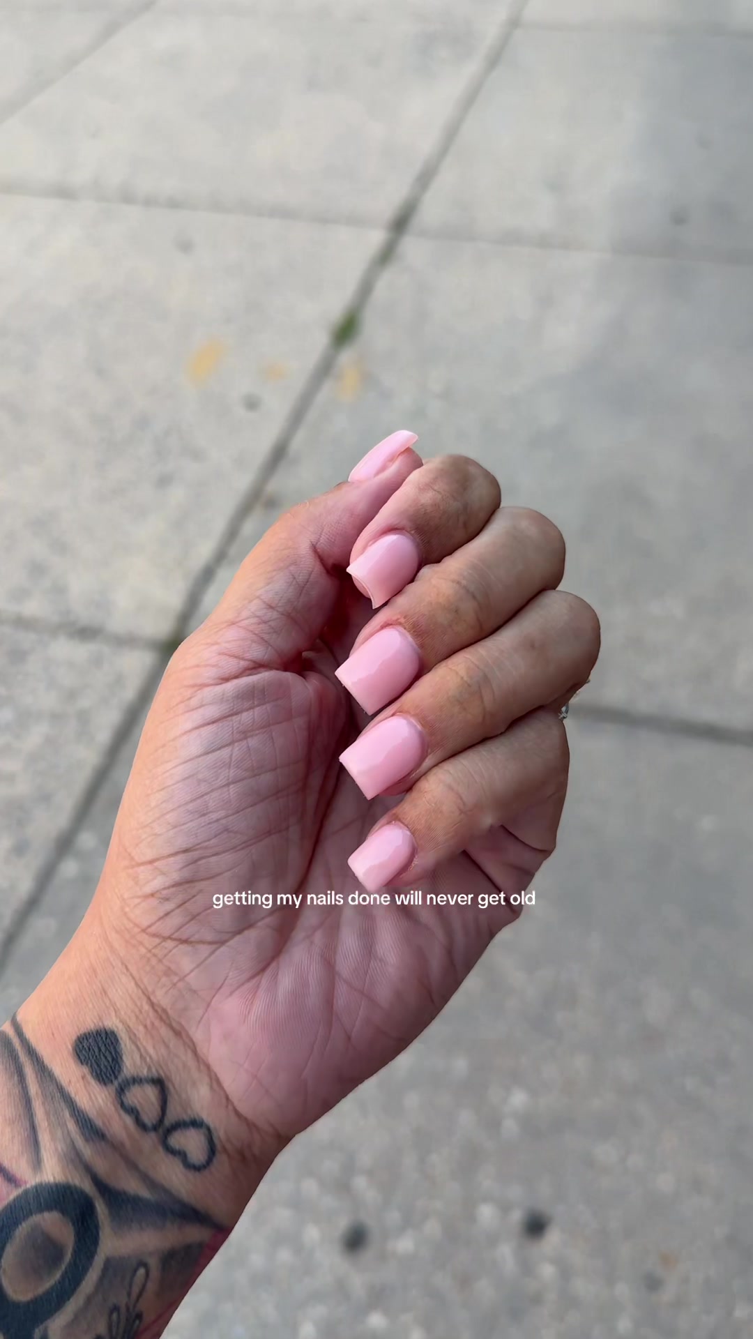 @✨Dominique✨ | life & laughs