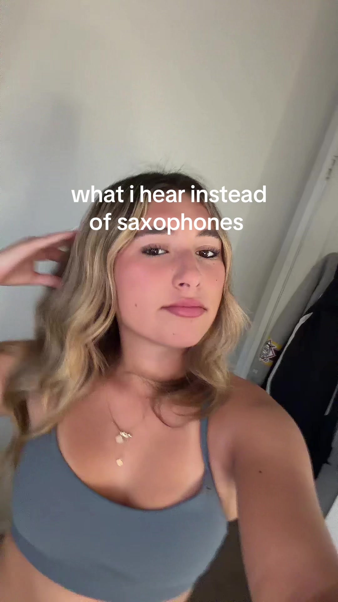 @yurlocaldumbblonde