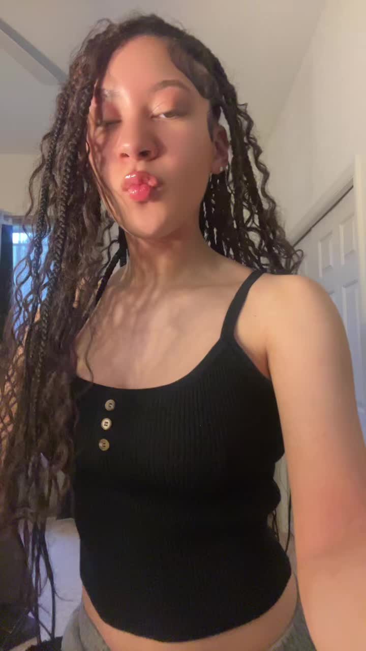 @Nataliesaraii