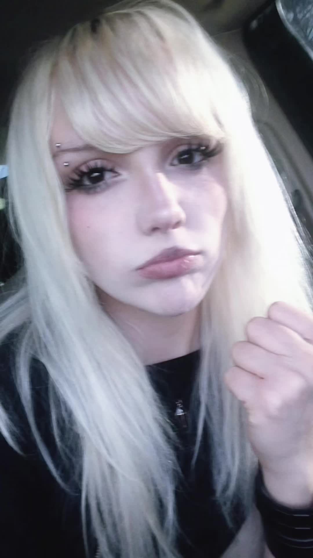 @anna