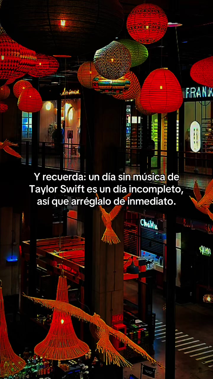 @Eli Swiftie ✨