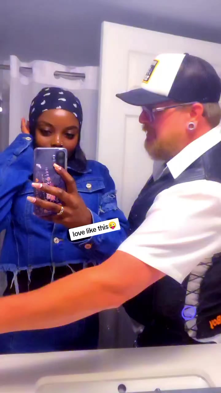 @Lucie Bole🇺🇲 ❣️🇰🇪