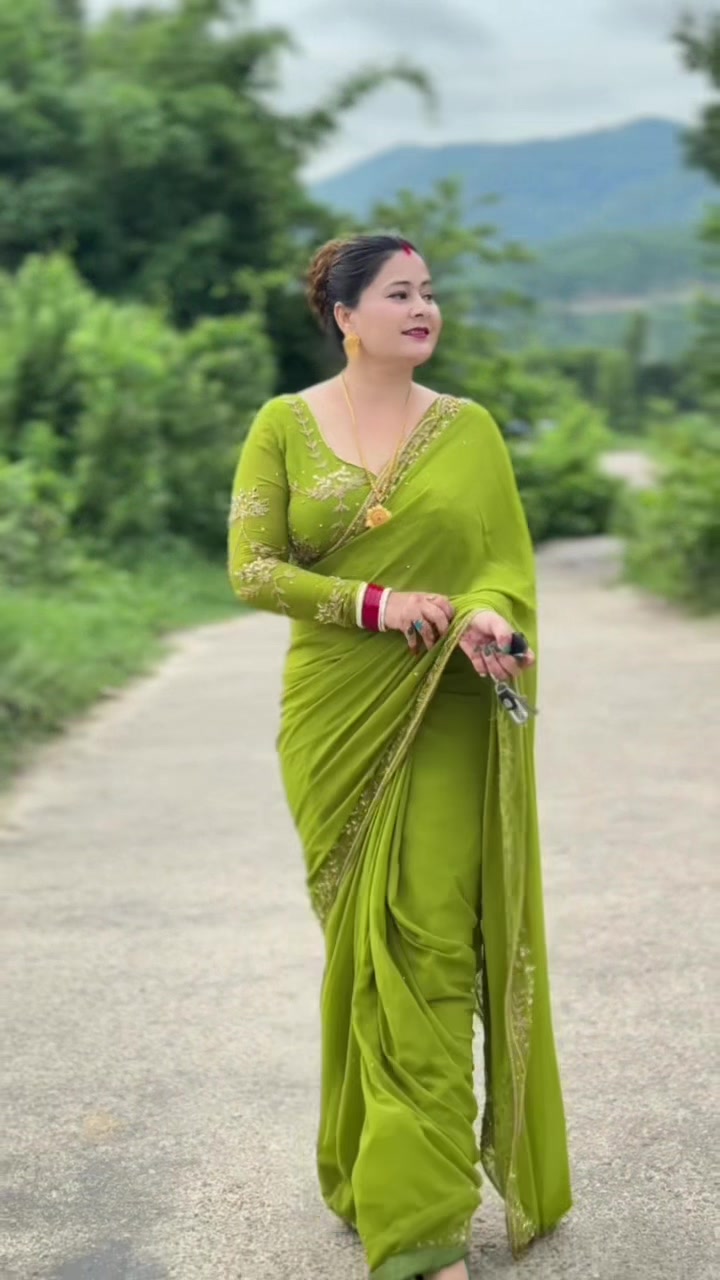 @minakunwar-official