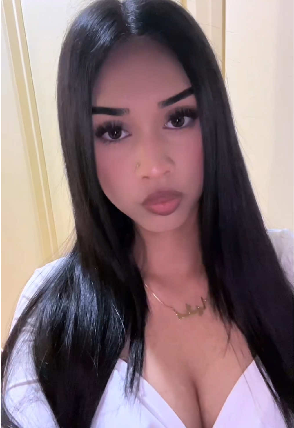@️