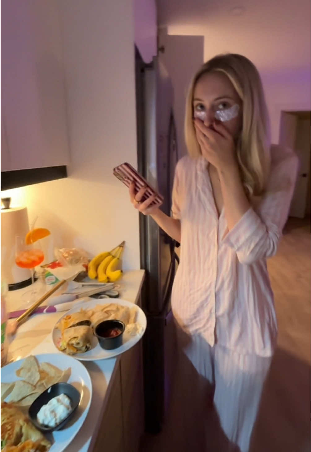 @Ella