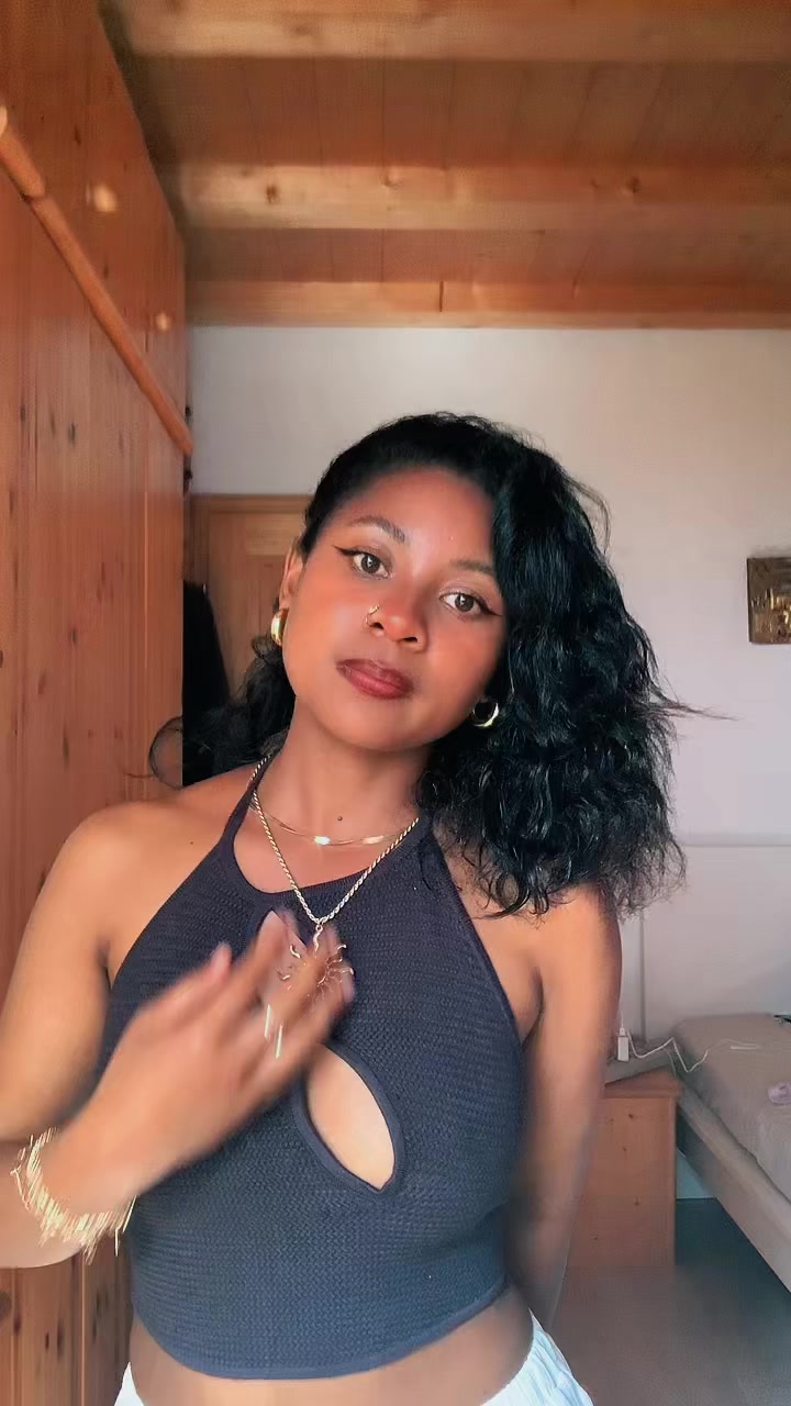 @🦋 Jess 🦋