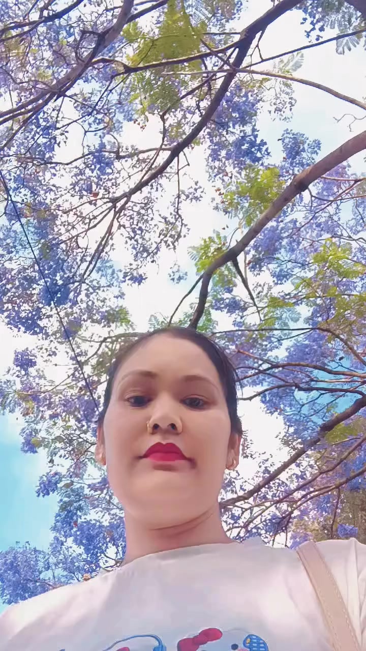 @म त यस्तै हो 🙈🙈
