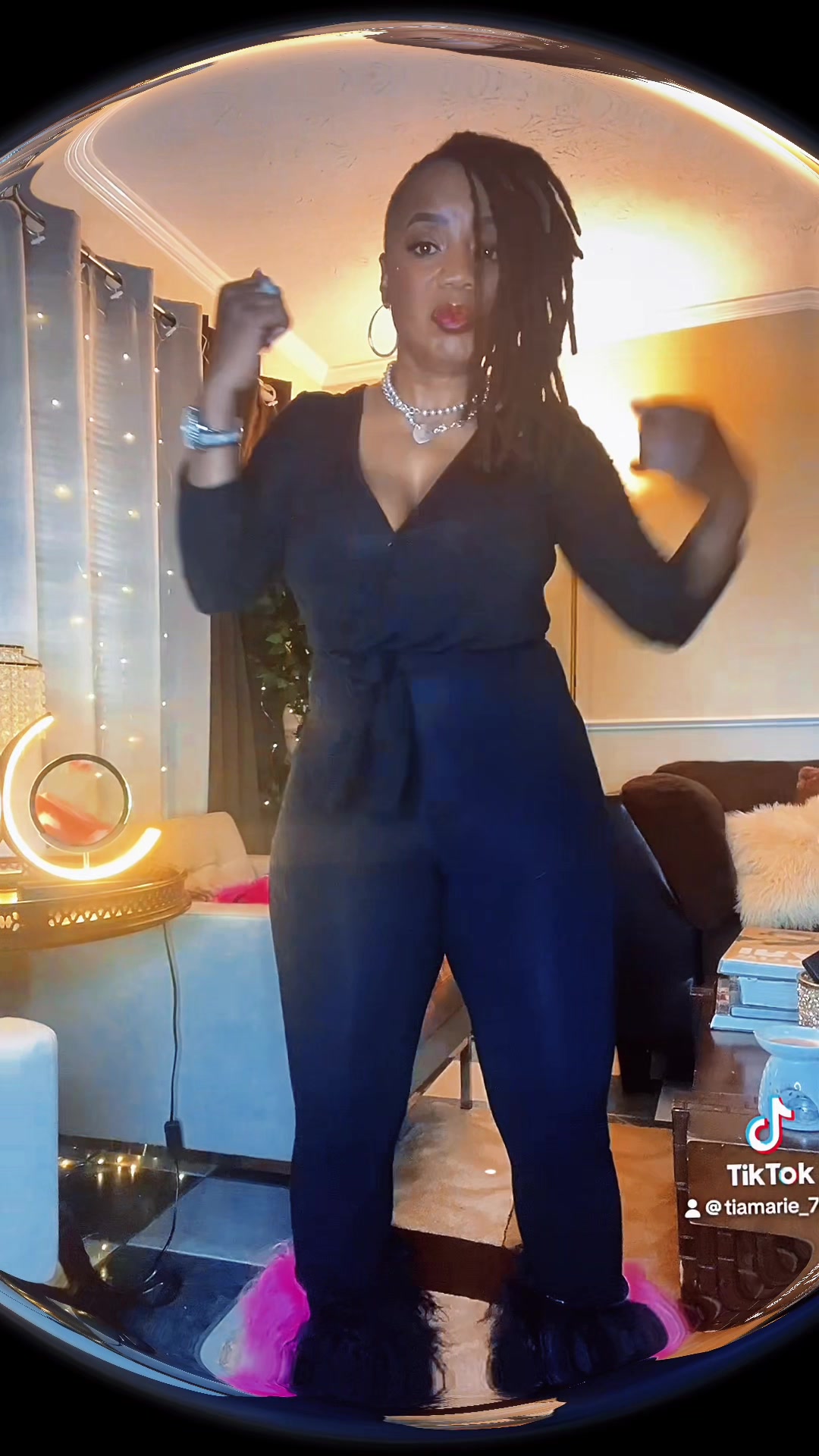 @tiamarie_7