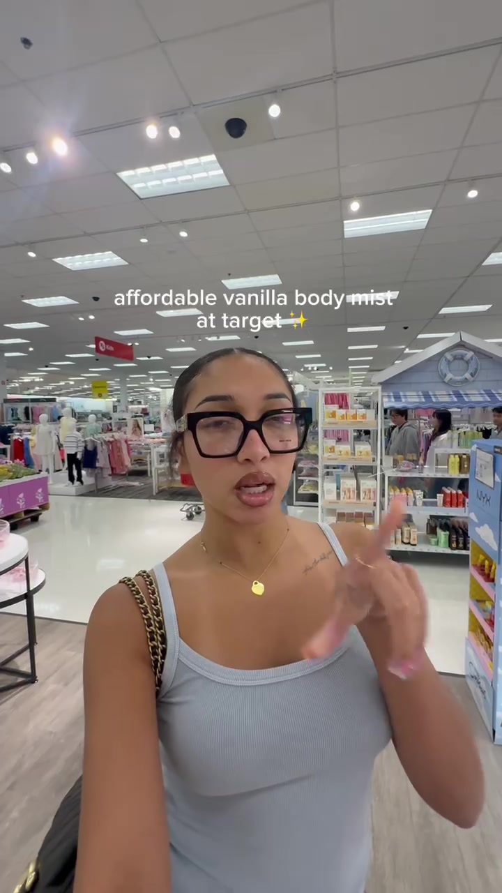 @julyanna