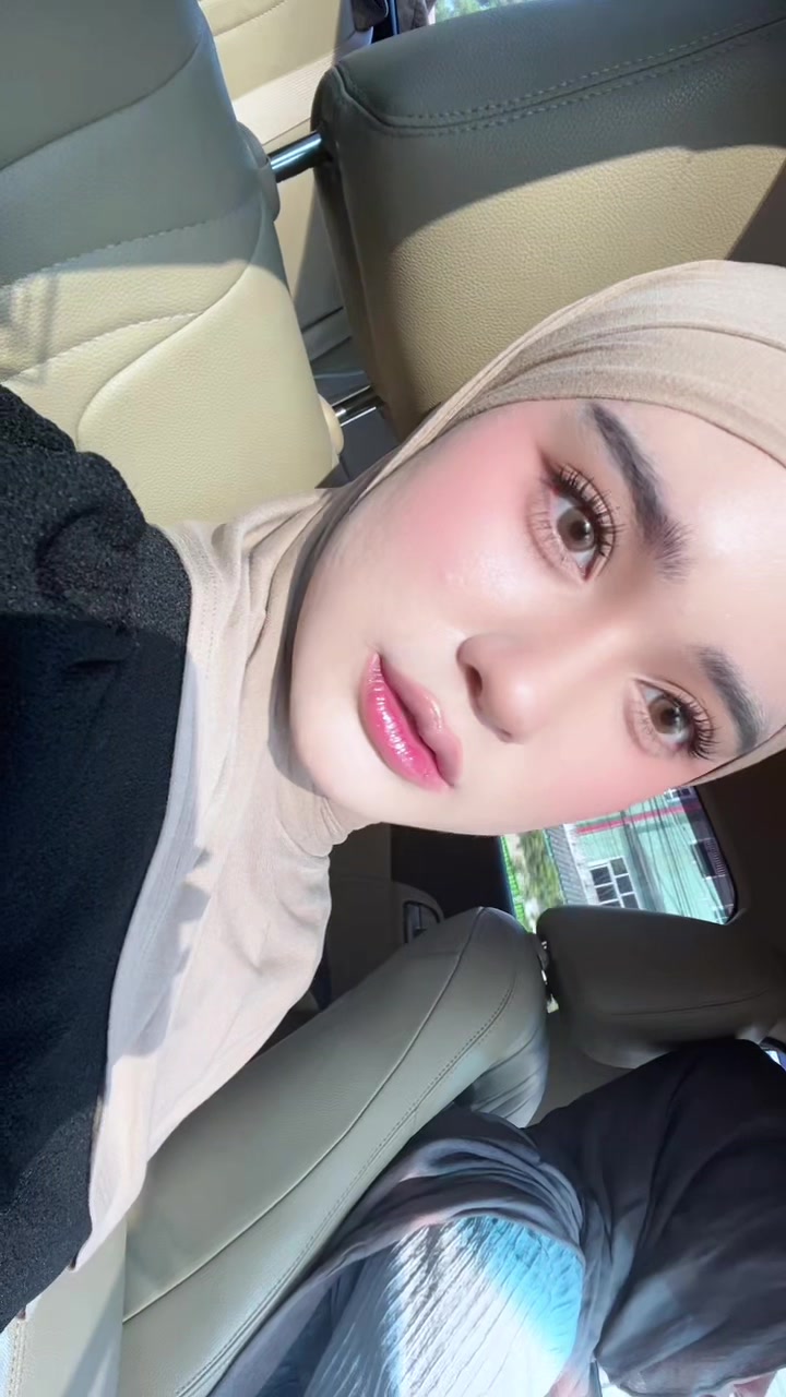 @nyaaa