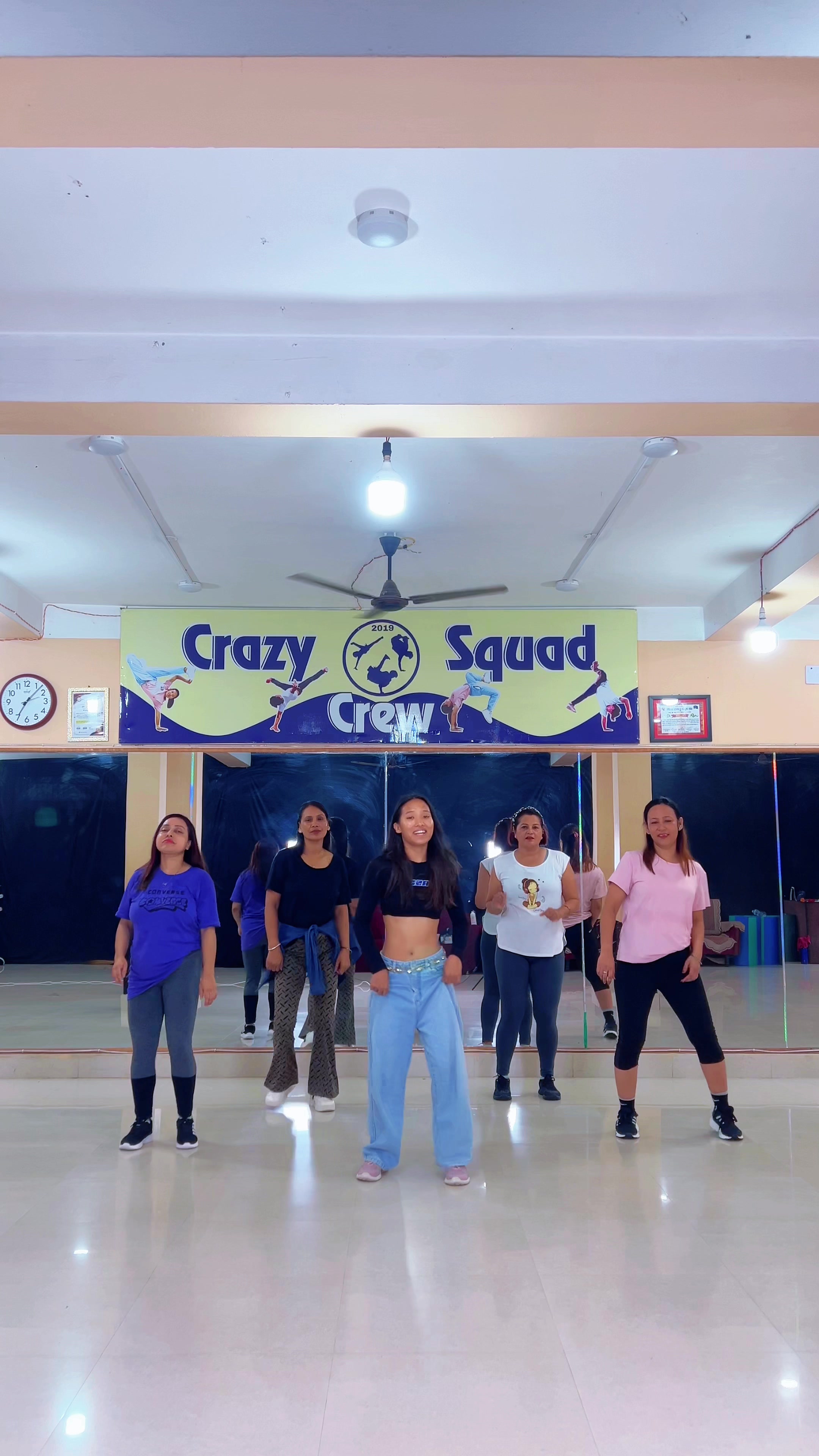@Crazy Squad Crew