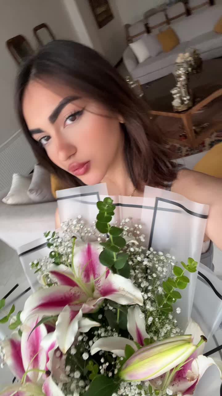 @Rozhan🦢