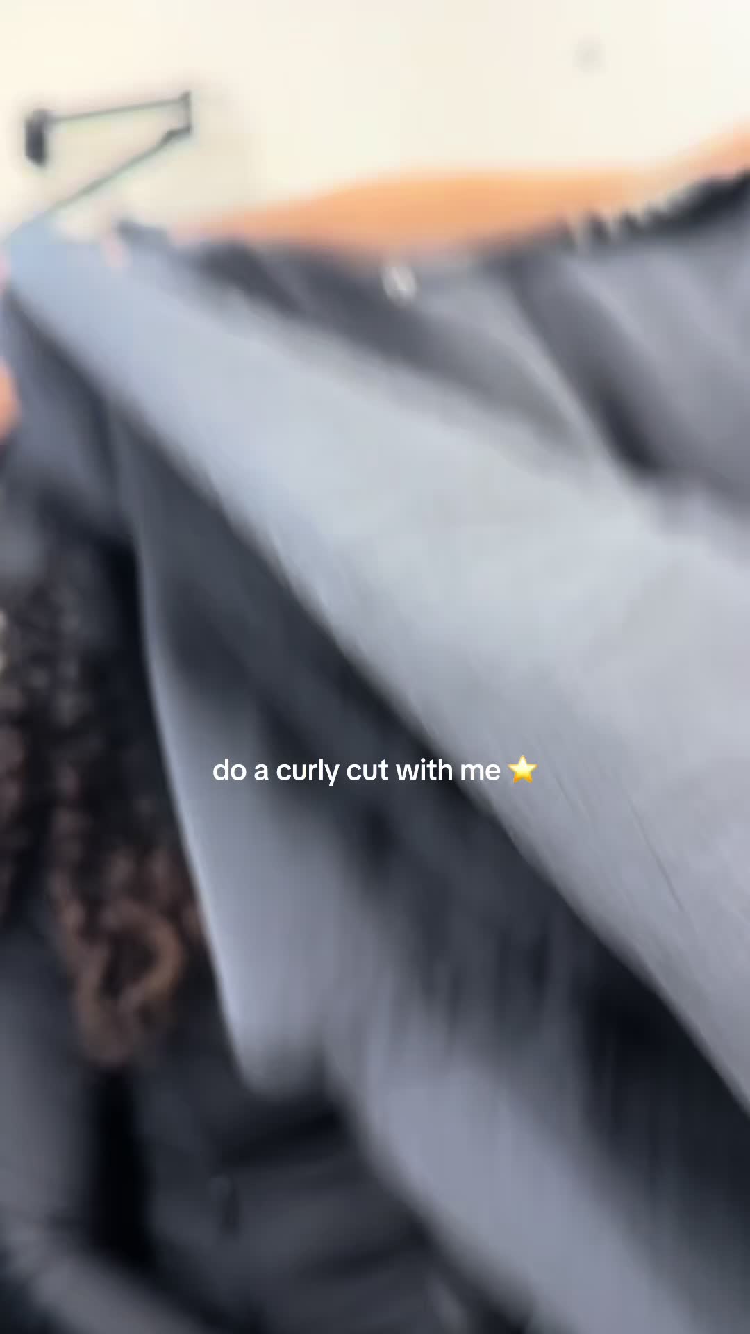 @hausof.j
