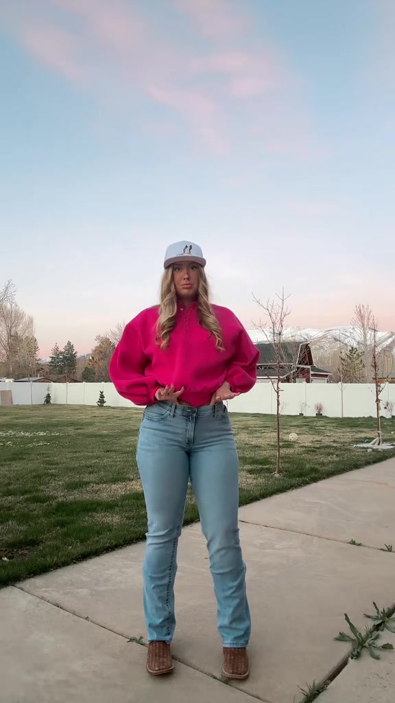 @the.hippe.space.cowgirl