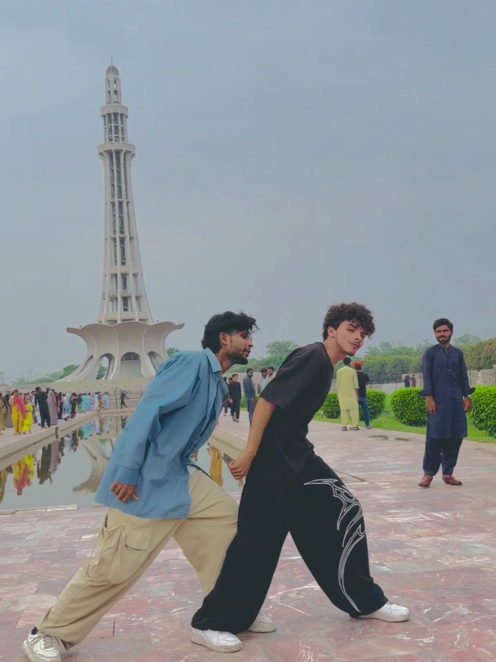 @Pakistani boy