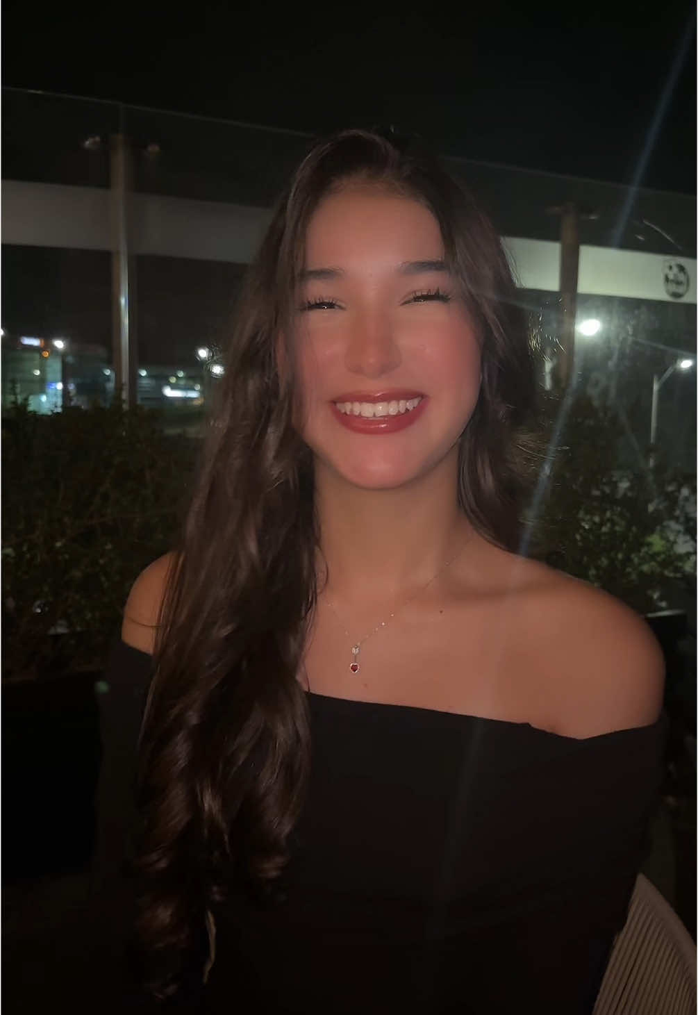 @J. Vālencia