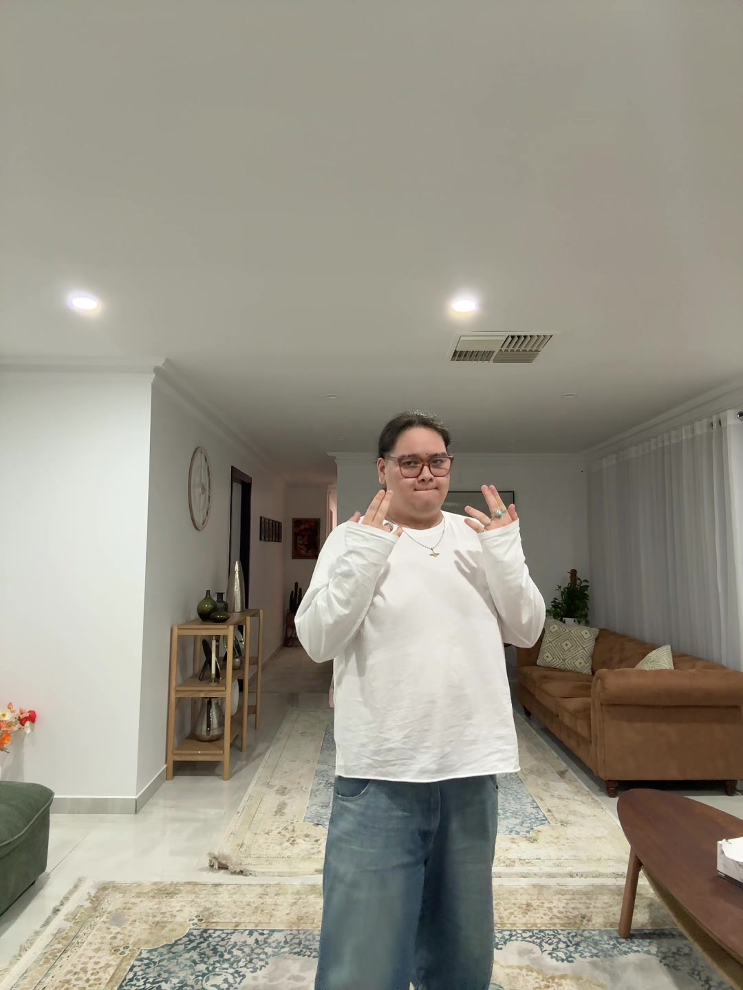 @mo3in