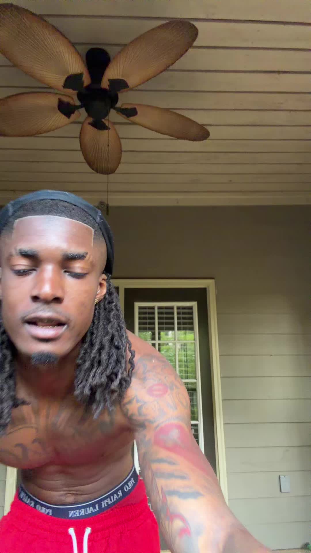 @1ishaun