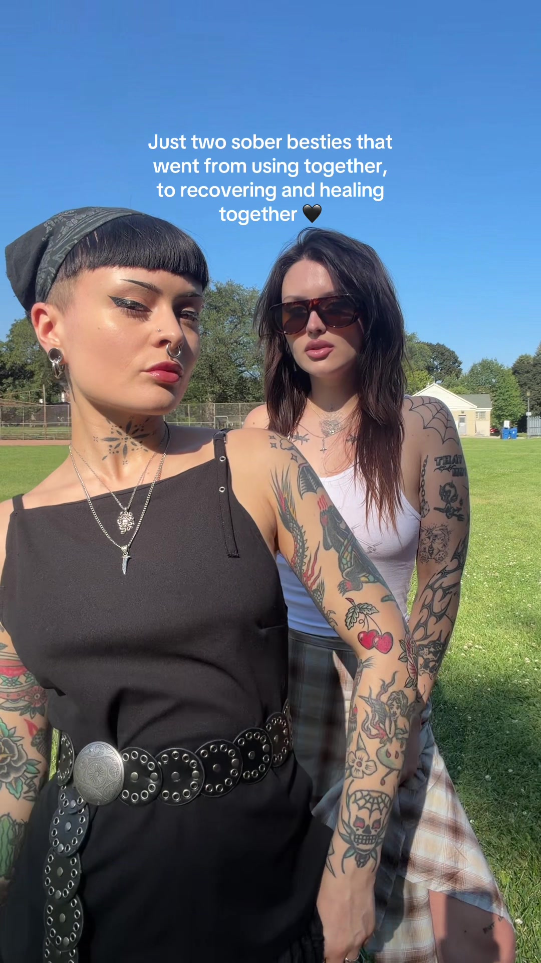 @🕸 𝔐𝔬𝔩𝔩𝔶 🕸 (they/them)