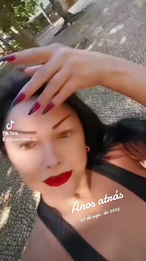 @BRUNA MASTROIANNI