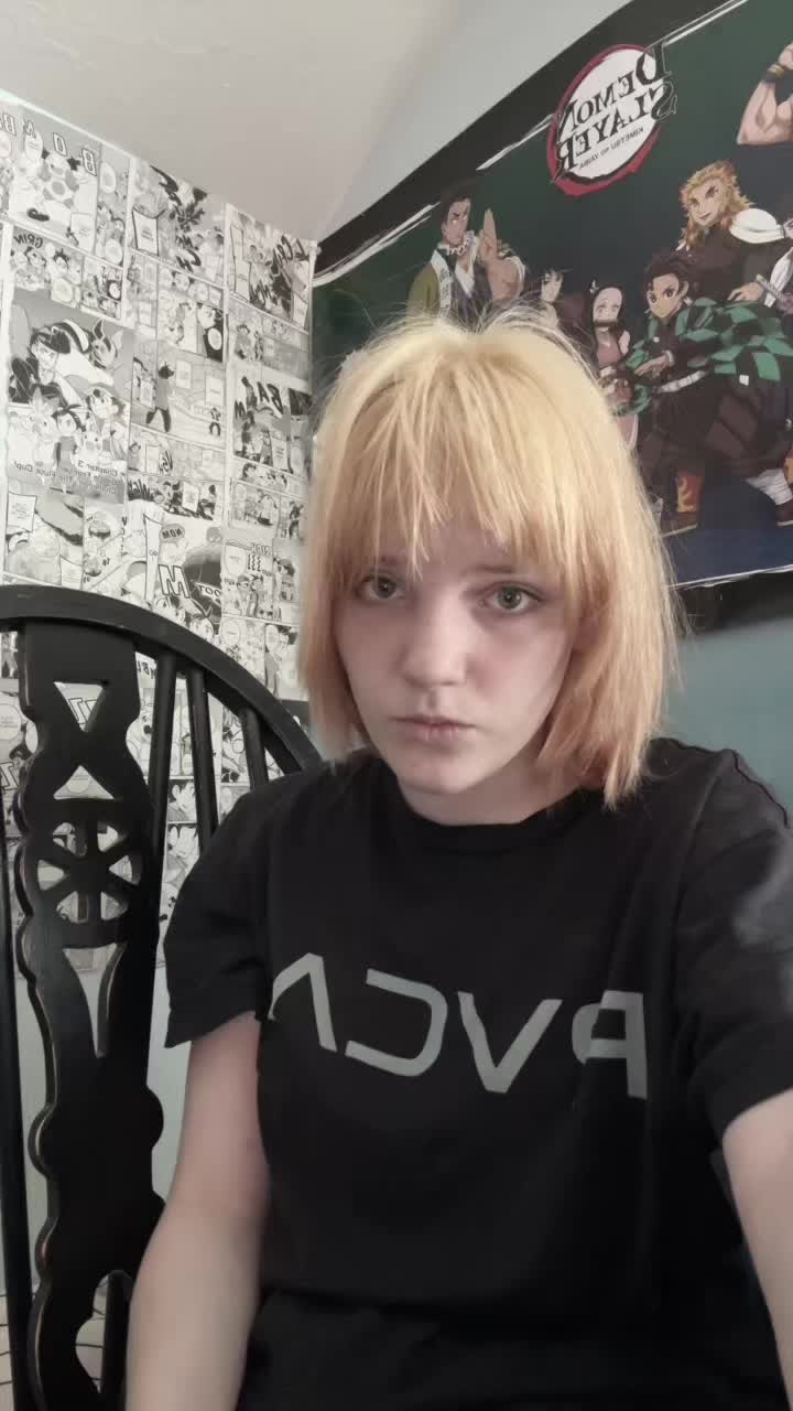 @⟢ 𝔇𝔞𝔫𝔫𝔶⋆✴︎˚。⋆
