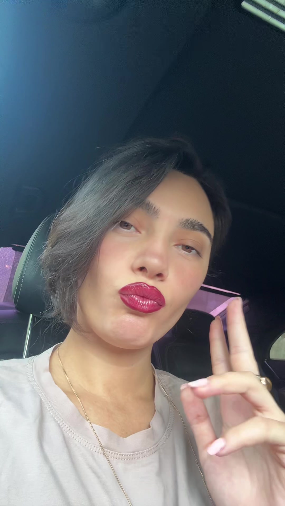 @Ninii Modebadze 🧿