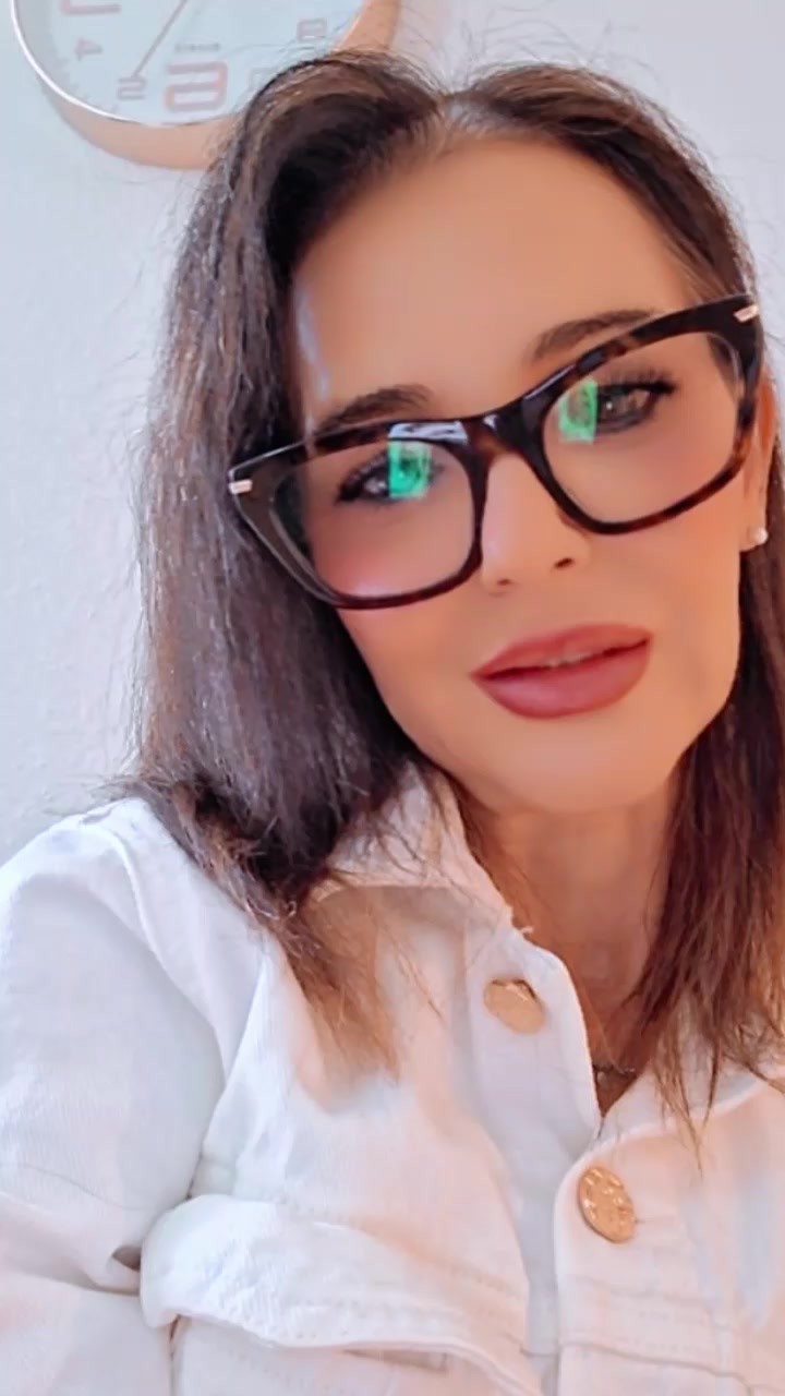 @Simona