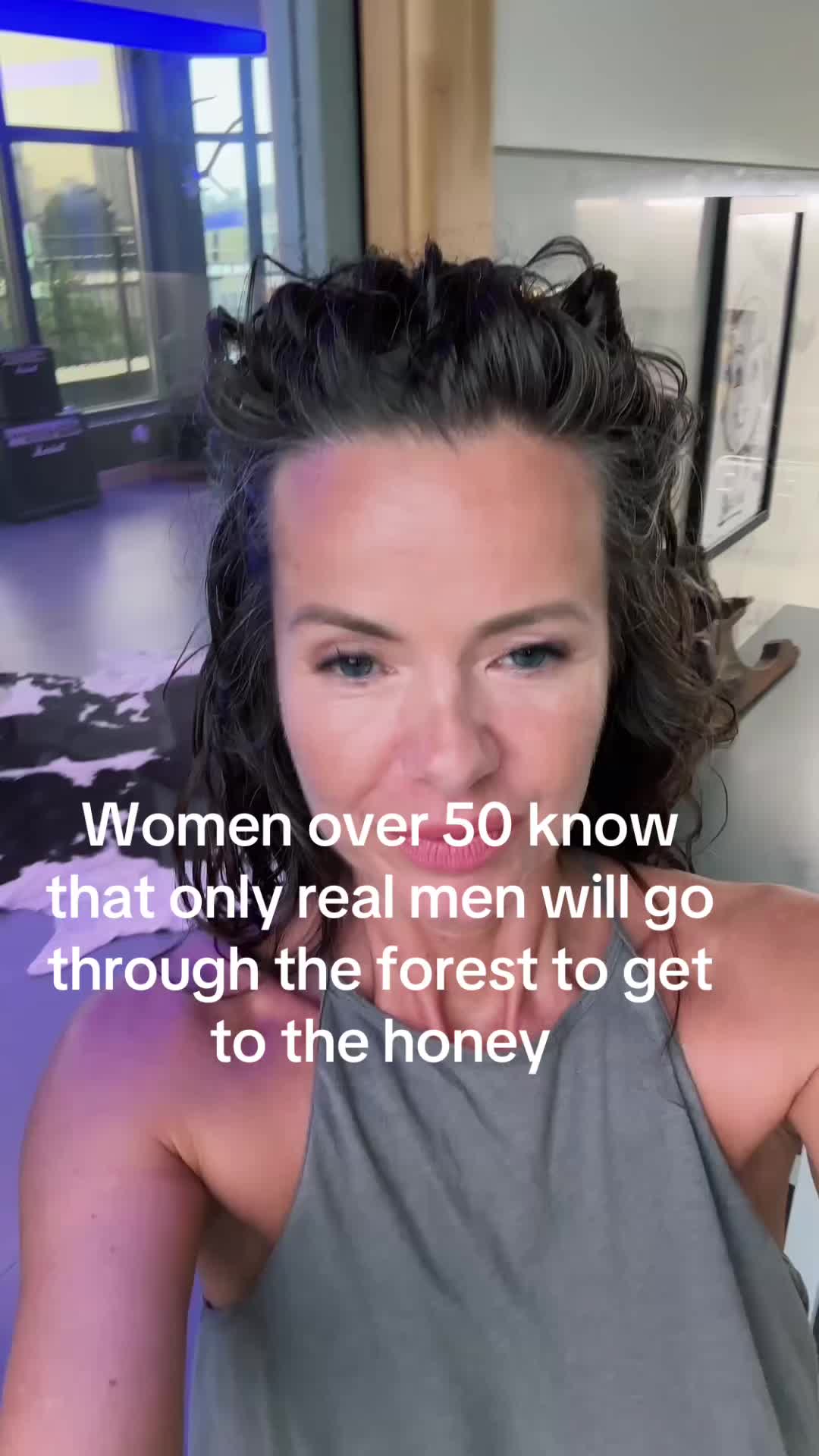 @AmicaB
