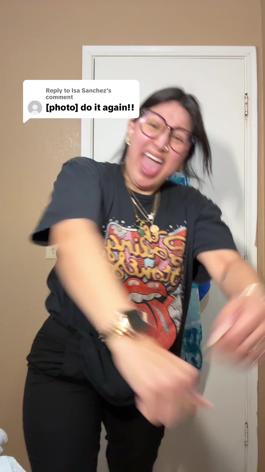 @Anna Elizabeth (AHHH NA)