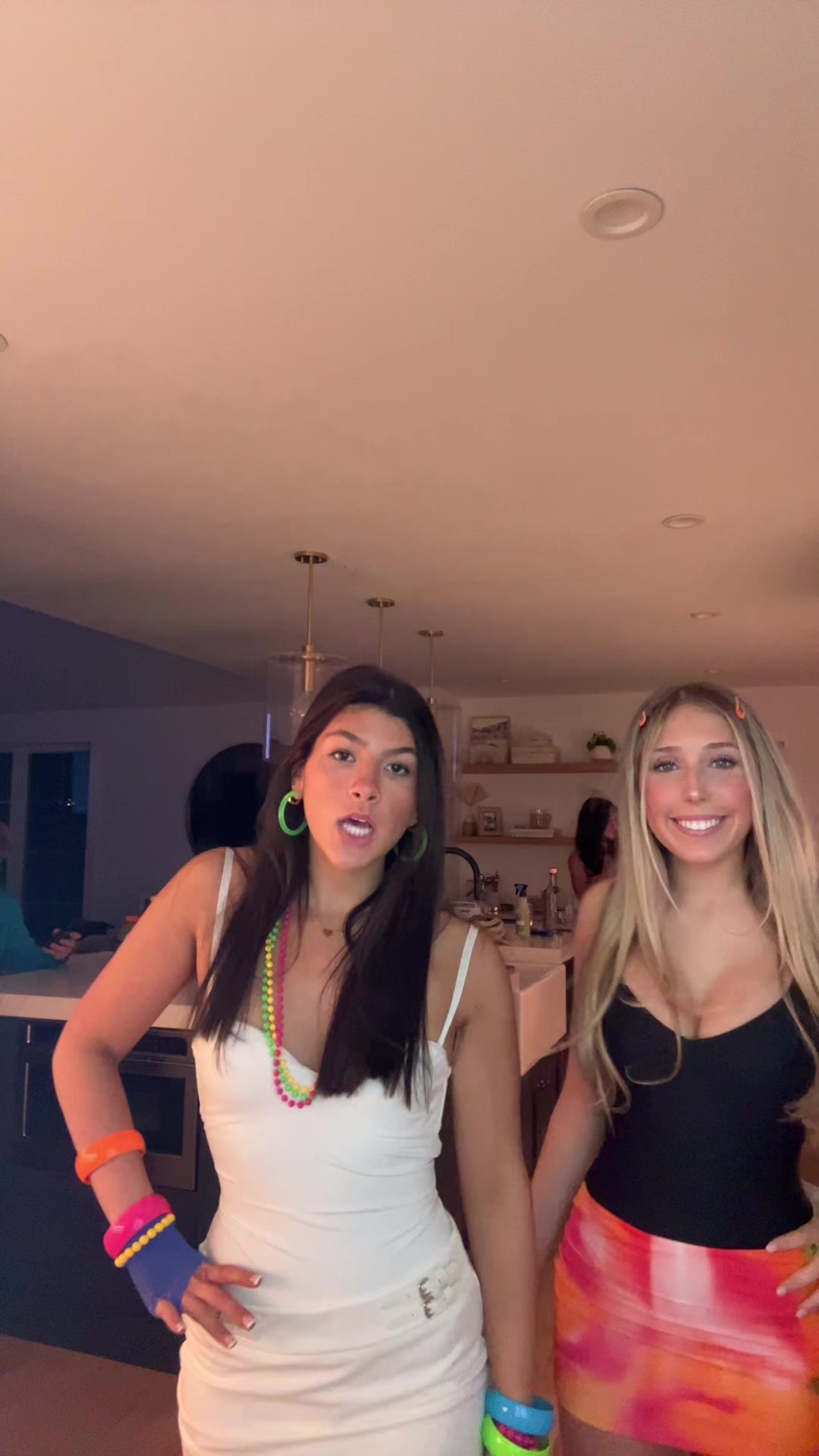 @Sienna
