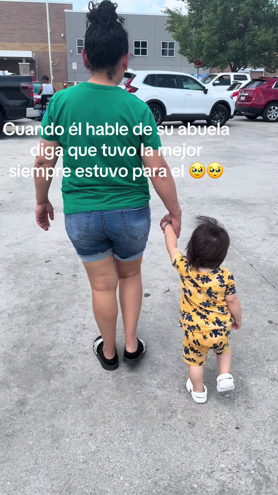 @Álvarez Carolina