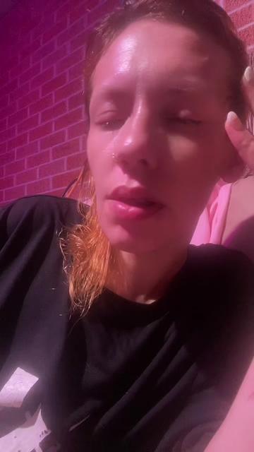 @DatLadyAlligator_504