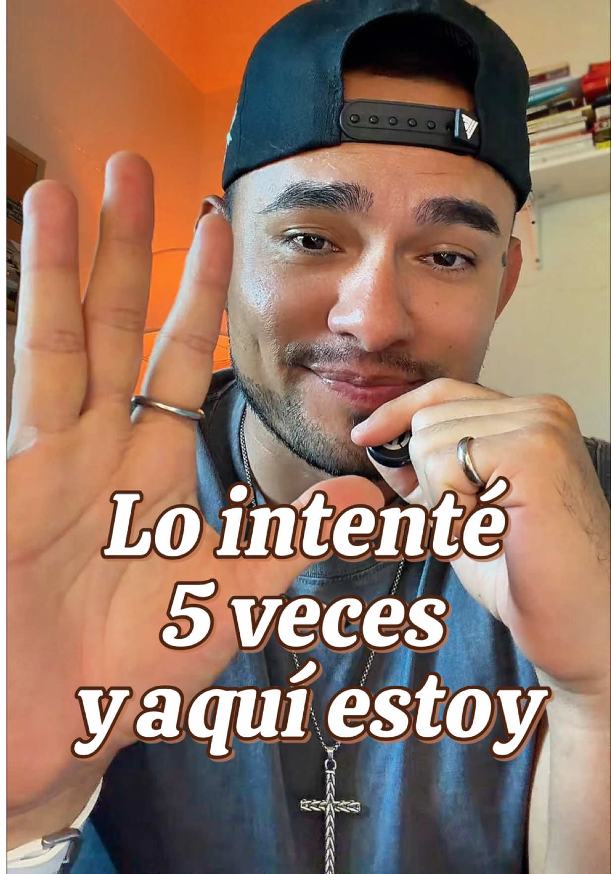 @Alex Uriostegui