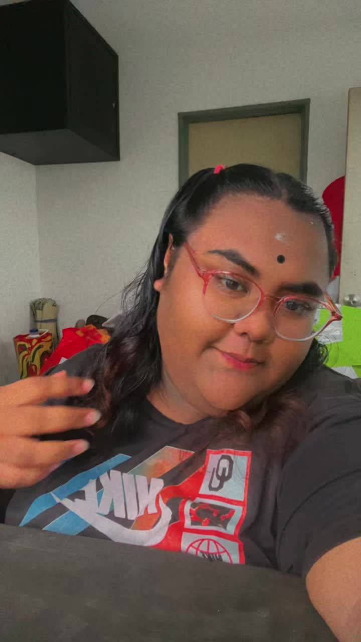 @Moli krish👩🏻💼🧜🏼♀️