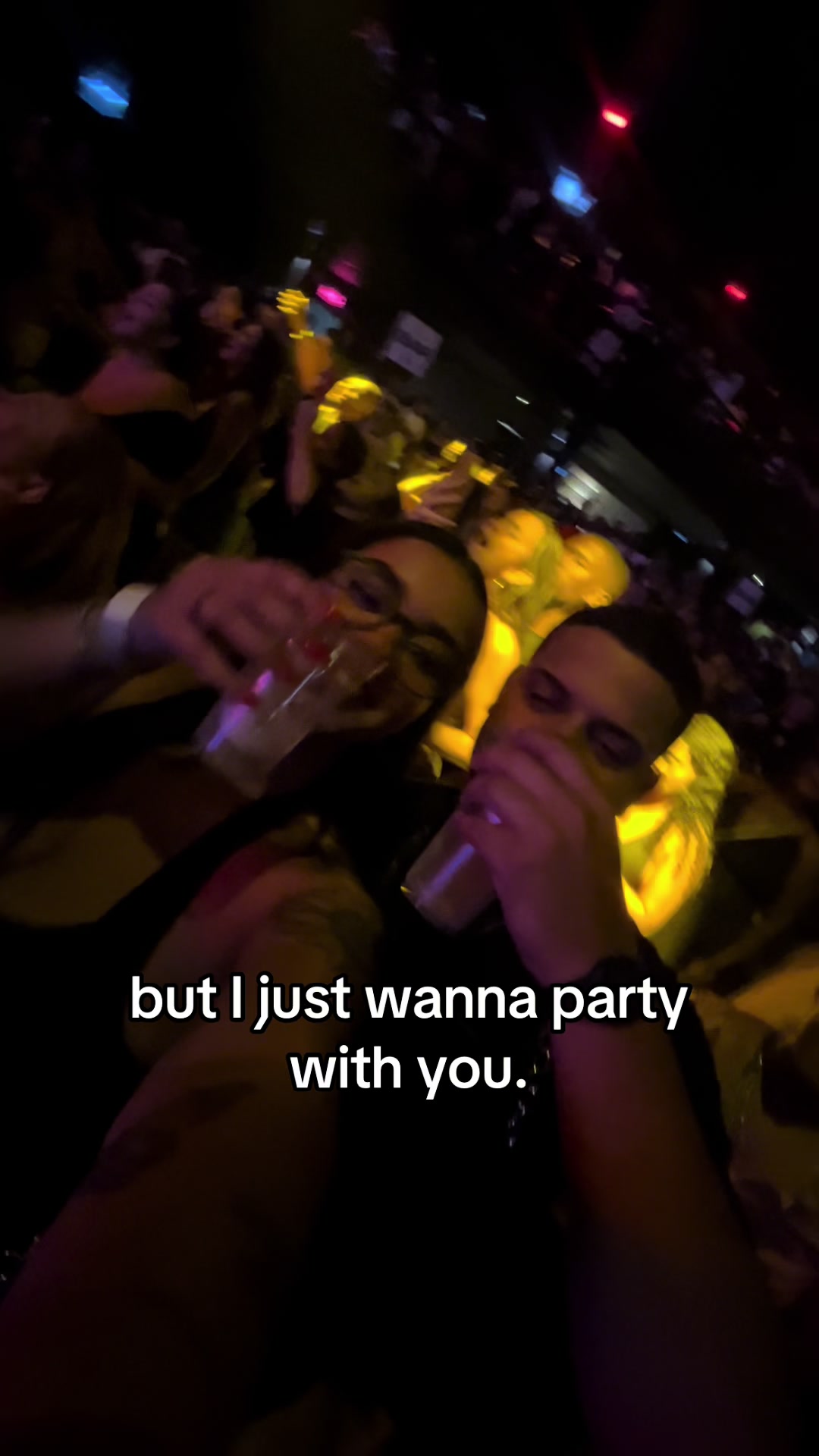 @Karol Castilho