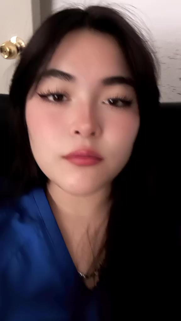 @Jane🍒🤞